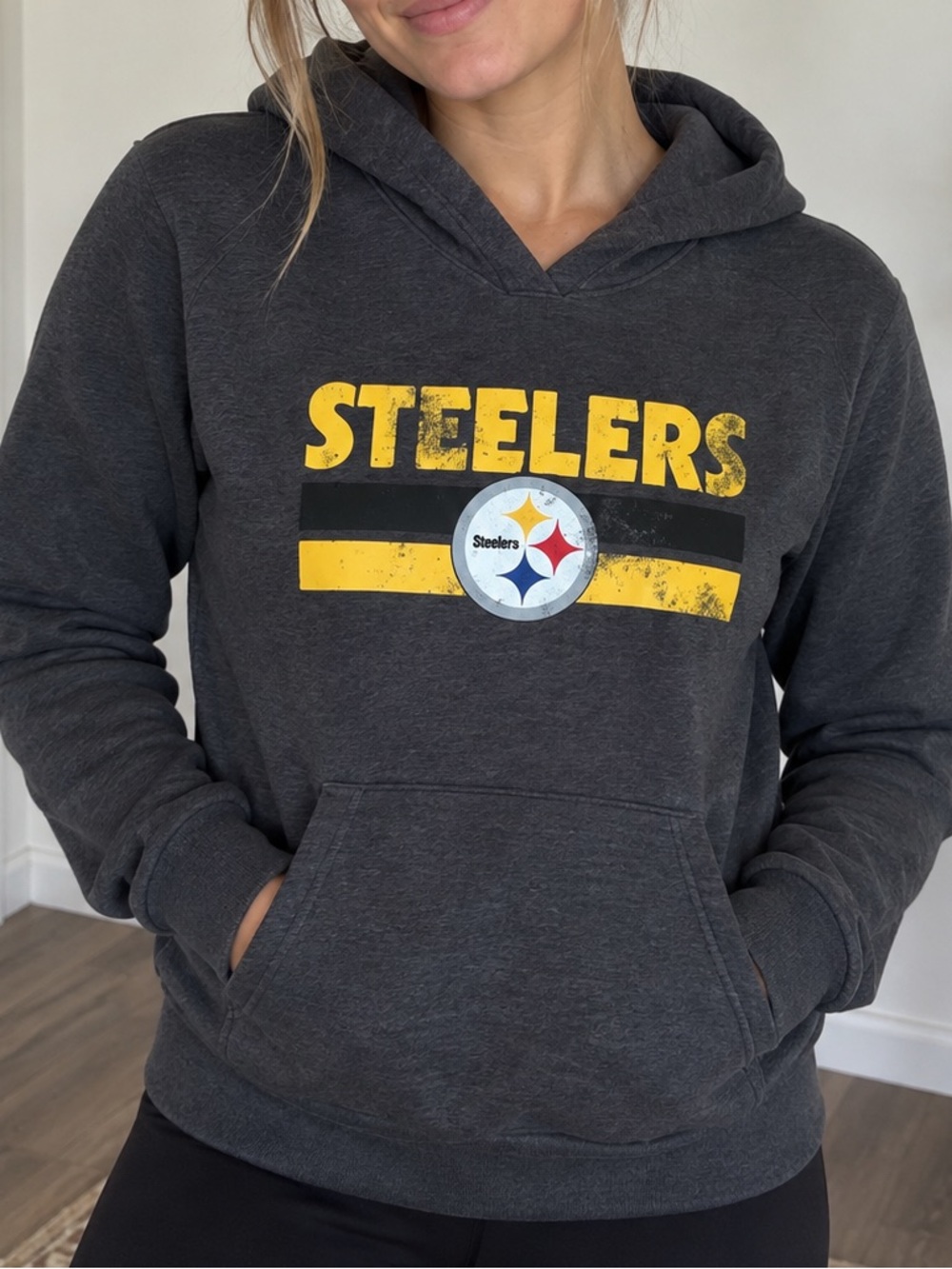 Pittsburgh Steelers Fanatics Heathered Charcoal First V-Neck Pullover Hoodie S